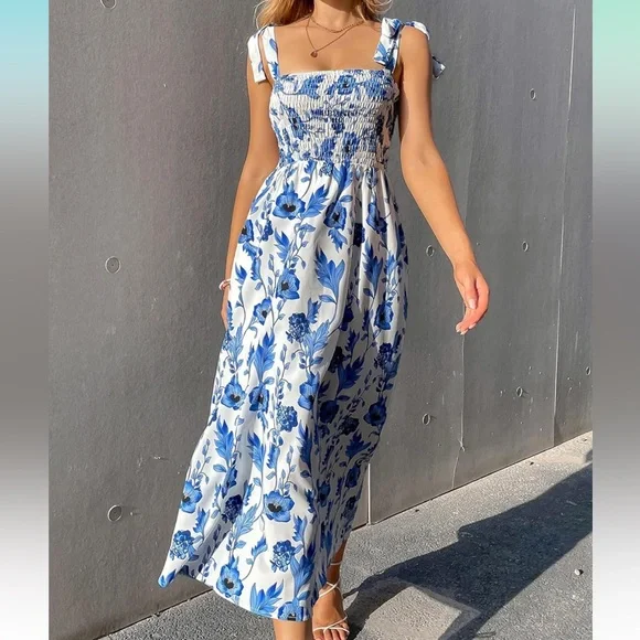 Women's Floral Print Tie Strap Square Neck Ruffle Boho Maxi Dress - Picture 2 of 7